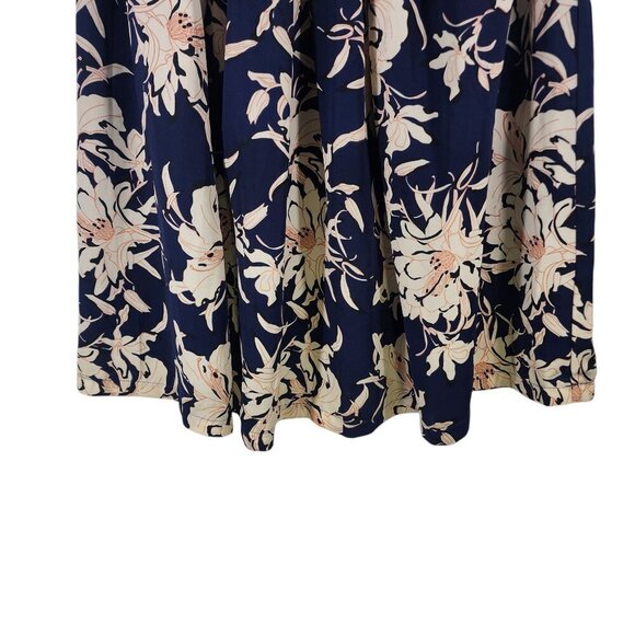 ASTR Skirt A-Line‎ Navy Floral Print Knee Length Women's Size S Blue Cream - Picture 6 of 12